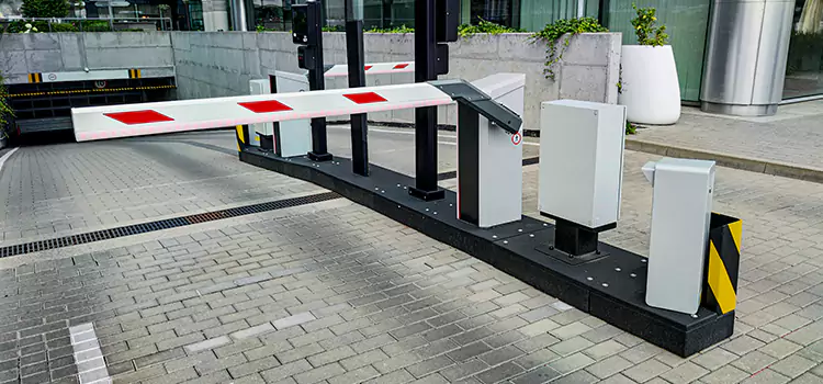 Custom Gate Design & Integration Caldwell